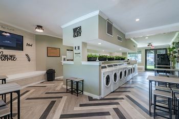 Spacious & clean laundry facility